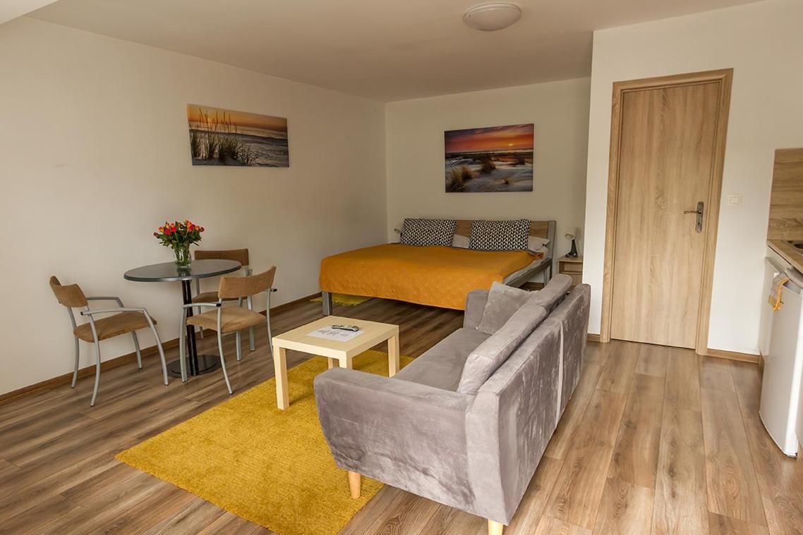 Apartmany Tereza & Free Parking Bratislava Exterior photo
