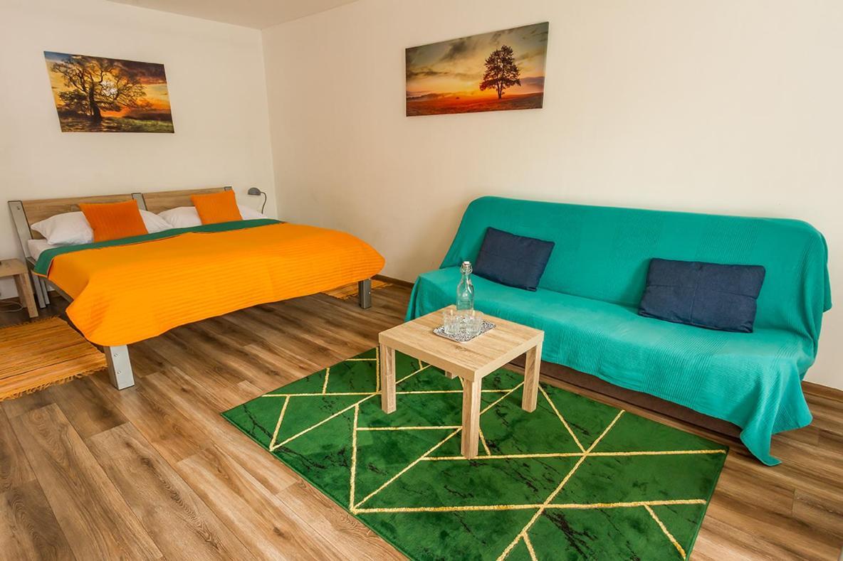 Apartmany Tereza & Free Parking Bratislava Exterior photo